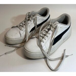 Women's‎ PUMA Flat Sneakers White Black Stripe Size 7.5 Please Read